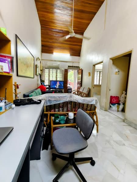 1-storey Terraced House for Sale in Taman Bukit Teratai (Ampang) - Jenny Choong - Living Room - PropertyGuru.com.my