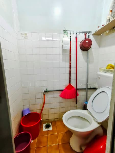 1-storey Terraced House for Sale in Taman Bukit Teratai (Ampang) - Jenny Choong - Bathroom - PropertyGuru.com.my