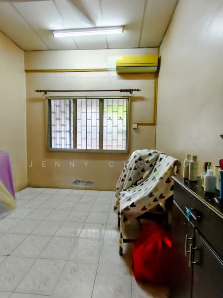 1-storey Terraced House for Sale in Taman Bukit Teratai (Ampang) - Jenny Choong - Interior - PropertyGuru.com.my
