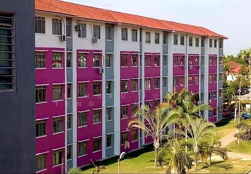 Pangsapuri untuk Dijual di Pangsapuri Megah Villa - Tengku June Tengku Mamat - PropertyGuru.com.my