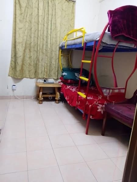 Pangsapuri untuk Dijual di Pangsapuri Megah Villa - Tengku June Tengku Mamat - PropertyGuru.com.my