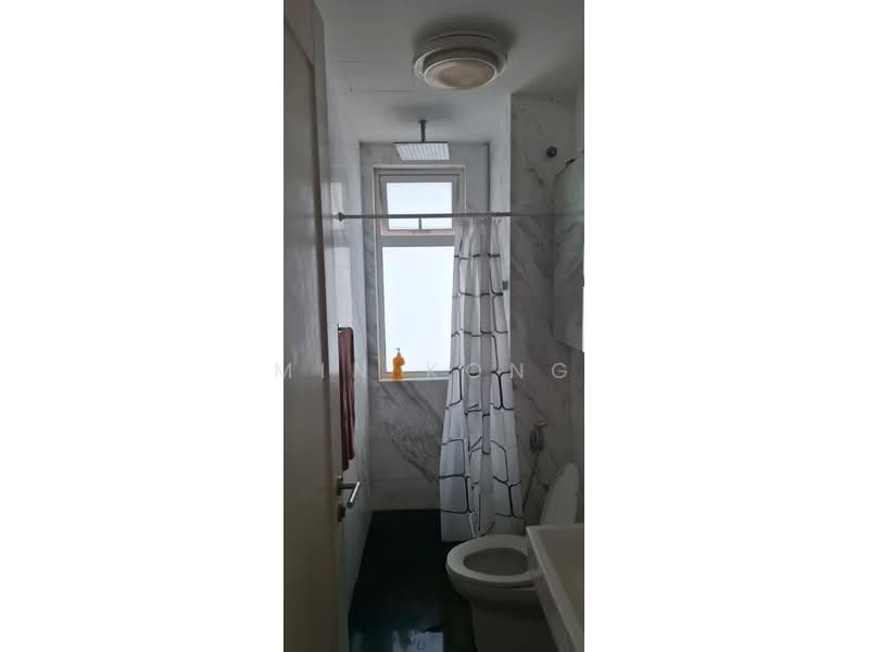 Servis Apartment untuk Disewa di TriTower Residence @ Johor Bahru Sentral - Min Kong - Bathroom - PropertyGuru.com.my
