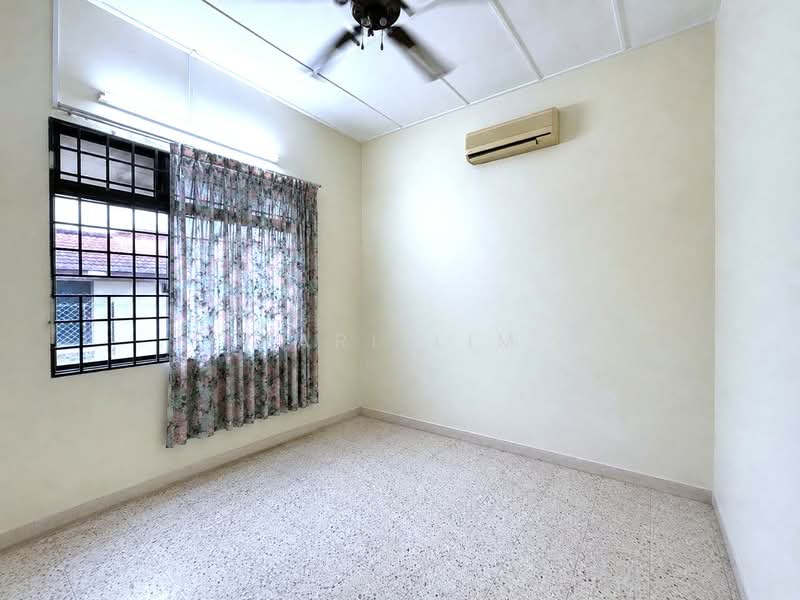 Semi-Detached House for Sale in Taman Perling (Perling) - Karl Lim - Interior - PropertyGuru.com.my