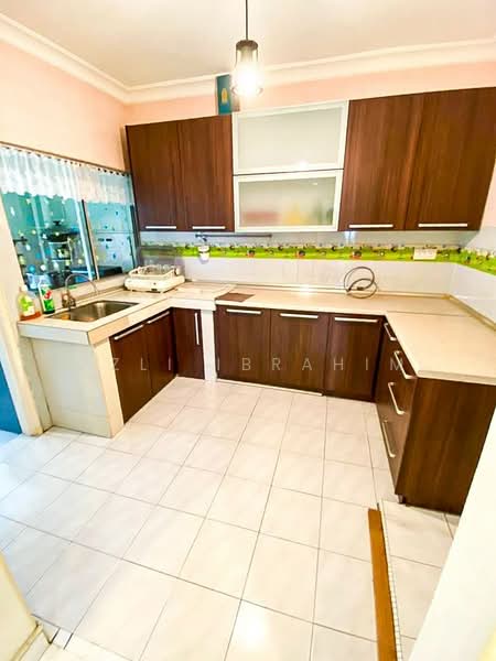 Condominium for Sale at Sri Lata @ Desa Petaling - Azli Ibrahim - Kitchen - PropertyGuru.com.my