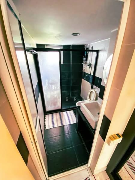Condominium for Sale at Sri Lata @ Desa Petaling - Azli Ibrahim - Bathroom - PropertyGuru.com.my