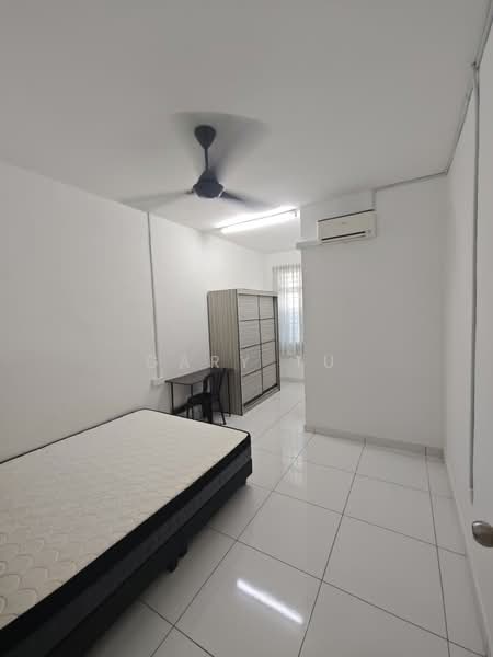2-storey Terraced House for Rent in Taman Bestari Indah (Ulu Tiram) - Gary Tu - Bedroom - PropertyGuru.com.my