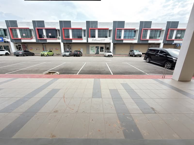Shop / Office for Rent in Taman Kluang Perdana (Kluang) - Gipson Lay - PropertyGuru.com.my