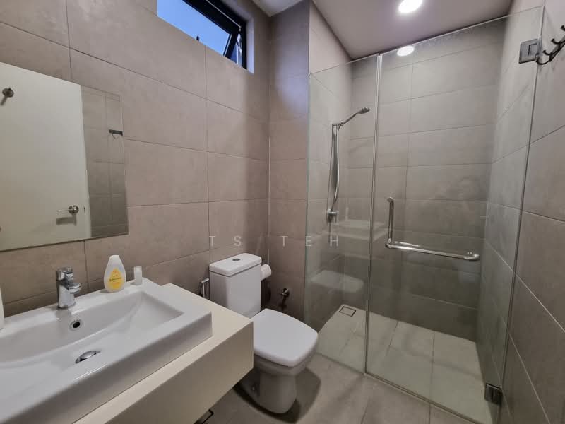 Kondominium untuk Disewa di Secoya Residence - TS Teh - Bathroom - PropertyGuru.com.my
