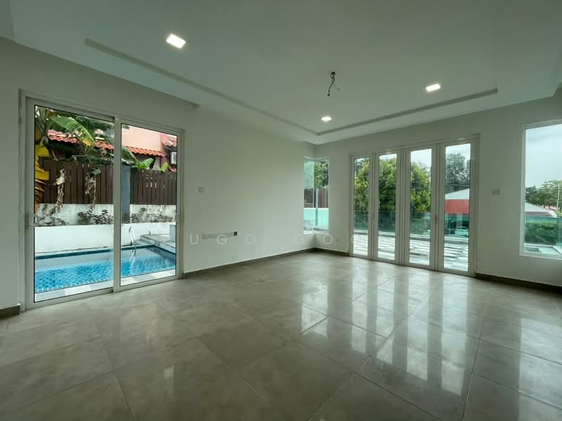 Bungalow for Rent in Damansara Heights (Kuala Lumpur) - Hugo Gooi - Living Room - PropertyGuru.com.my