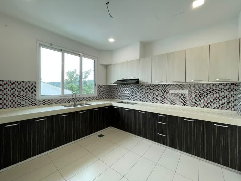 Bungalow for Rent in Damansara Heights (Kuala Lumpur) - Hugo Gooi - Kitchen - PropertyGuru.com.my