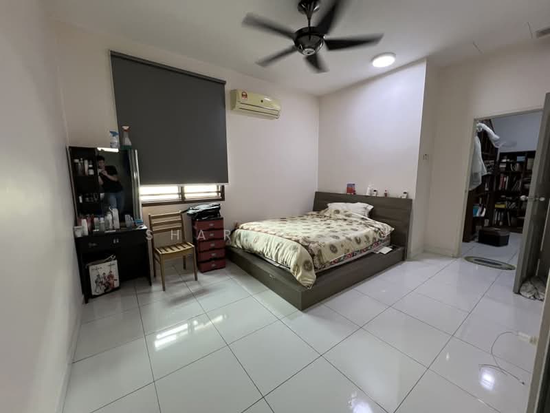 Terraced House for Sale in Taman Laguna (Johor Bahru) - Sharon Ong - Bedroom - PropertyGuru.com.my
