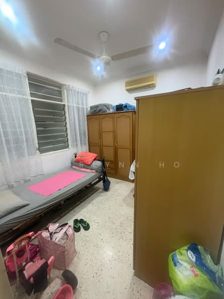 Rumah Teres untuk Dijual di Island Glades (Jelutong) - Zherlynn Ho - Bedroom - PropertyGuru.com.my