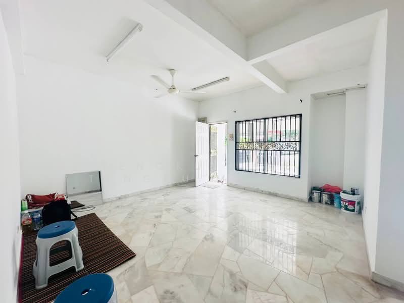 Rumah Teres untuk Dijual di Taman Pinggiran Senawang (Sungai Gadut) - Tengku June Tengku Mamat - PropertyGuru.com.my