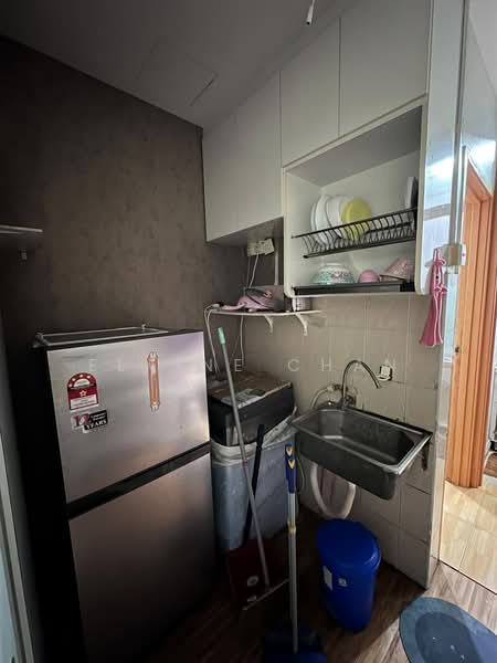 Pangsapuri untuk Disewa di Lake View Suites - Elaine Chan - Kitchen - PropertyGuru.com.my