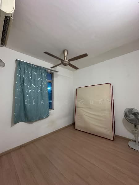 Pangsapuri untuk Disewa di Lake View Suites - Elaine Chan - Bedroom - PropertyGuru.com.my