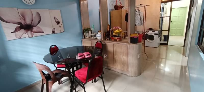 Rumah Teres 1 Tingkat untuk Dijual di Taman Universiti (Skudai) - Kasper Lee - Dining Room - PropertyGuru.com.my