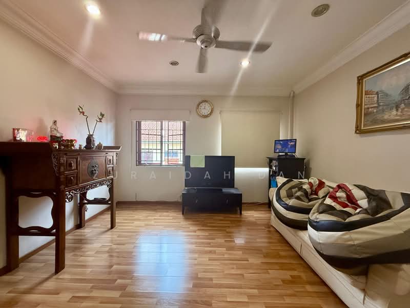 Rumah Banglo untuk Dijual di Cheras (Selangor) - Zuraidah Dan - Family Area - PropertyGuru.com.my