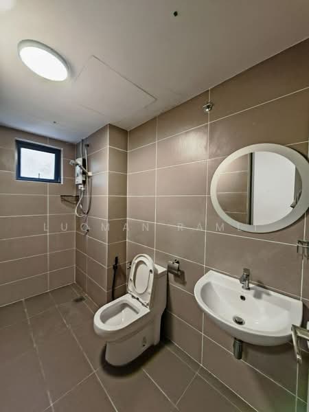 Service Residence for Sale at M Centura - Luqman Ramli - Bathroom - PropertyGuru.com.my