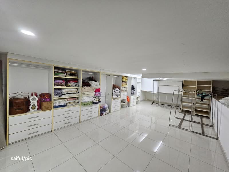 Rumah Berkembar untuk Dijual di Seksyen 13 (Shah Alam) - SAIFUL HELMI - PropertyGuru.com.my