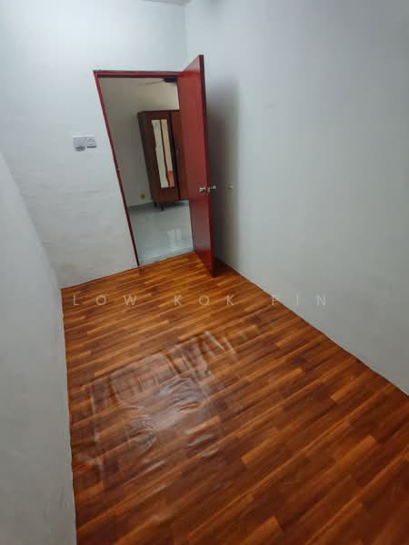 Flat for Rent at Lestari Apartment - Low Kok Pin - Interior - PropertyGuru.com.my