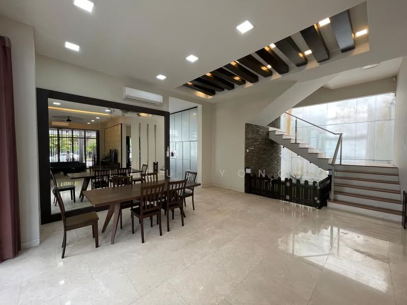 Rumah Banglo untuk Disewa di Ampang (Kuala Lumpur) - Lucus Yong - Dining Room - PropertyGuru.com.my