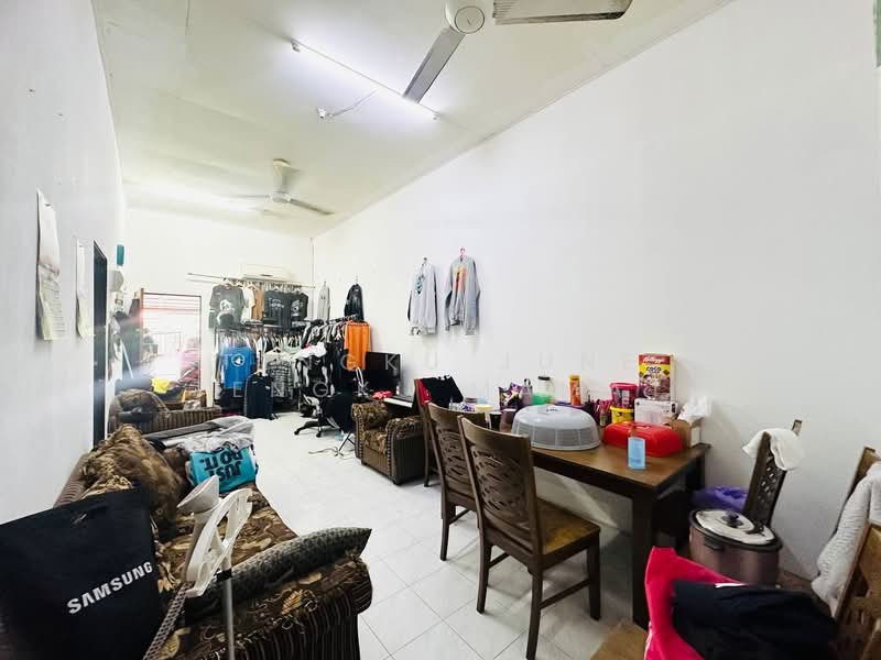 Rumah Teres 1 Tingkat untuk Dijual di Telok Panglima Garang (Selangor) - Tengku June Tengku Mamat - PropertyGuru.com.my