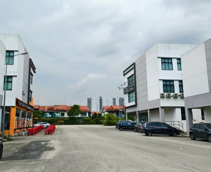 Shop for Rent in Taman Pelangi Indah (Ulu Tiram) - Zoey Lee - Exterior - PropertyGuru.com.my