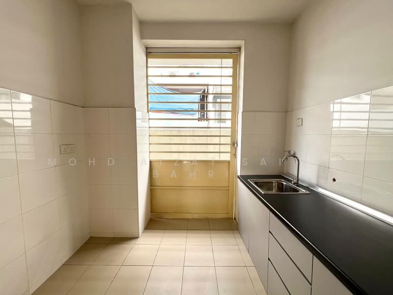 2-storey Terraced House for Sale in Tropicana Heights (Kajang) - Mohd Aizat Saiful Bahri - Kitchen - PropertyGuru.com.my