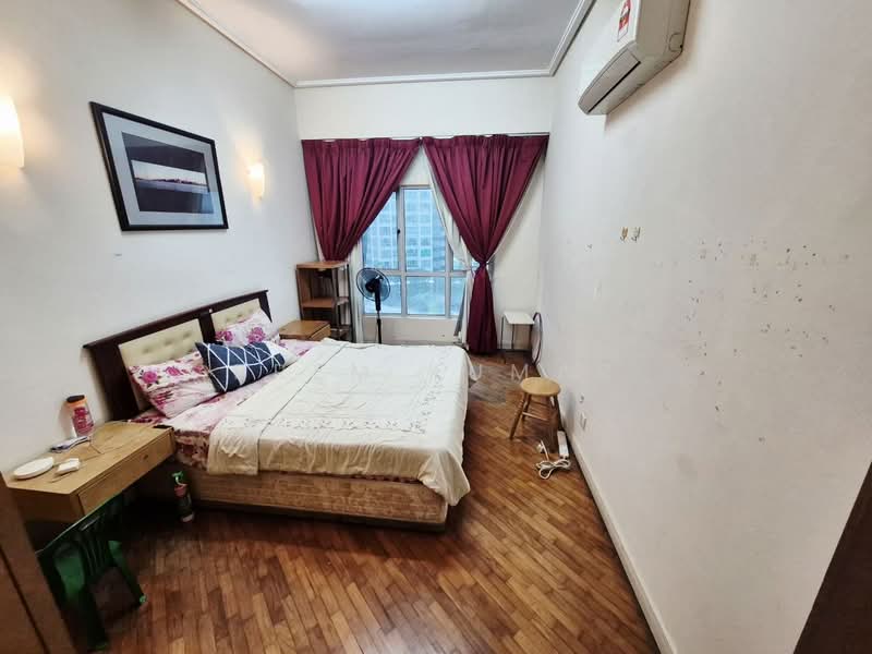 Kondominium untuk Dijual di Suasana Sentral Condominiums - Prem Kumar - Bedroom - PropertyGuru.com.my