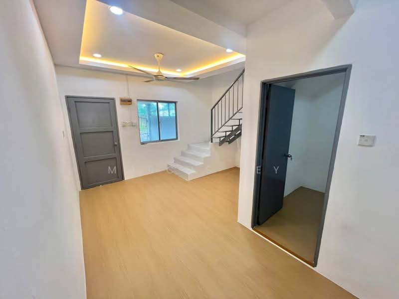 Rumah Teres 2 Tingkat untuk Dijual di Taman Sri Temenggong (Muar) - Marcus Tey - Interior - PropertyGuru.com.my