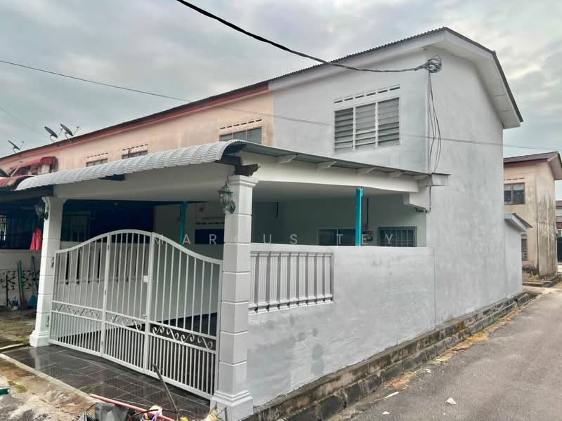 Rumah Teres 2 Tingkat untuk Dijual di Taman Sri Temenggong (Muar) - Marcus Tey - Exterior - PropertyGuru.com.my