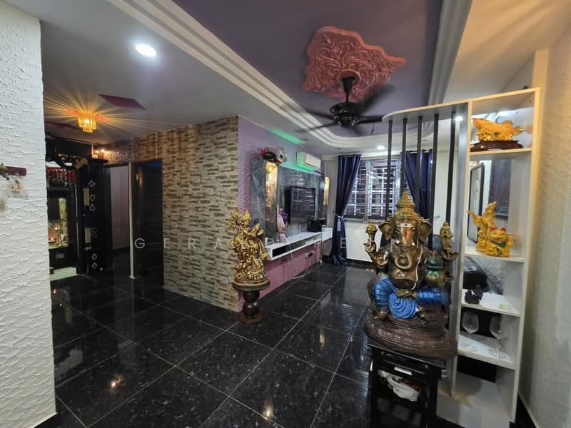 Pangsapuri untuk Dijual di Sri Saujana - Gerald Peski - Living Room - PropertyGuru.com.my