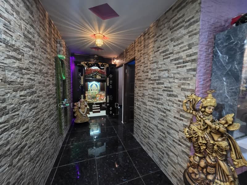Pangsapuri untuk Dijual di Sri Saujana - Gerald Peski - Corridor - PropertyGuru.com.my