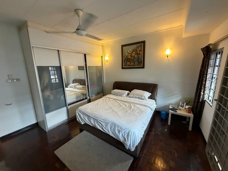 Rumah Teres 2-Tingkat untuk Dijual di Bandar Tun Hussein Onn (Cheras) - Kent Chong - Bedroom - PropertyGuru.com.my