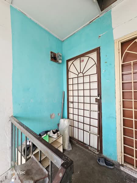 Rumah Flat untuk Dijual di Flat Kenari - SAIFUL HELMI - Entrance - PropertyGuru.com.my