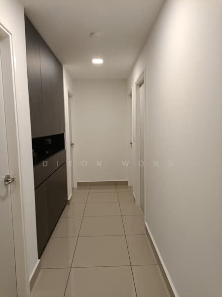 Servis Apartment untuk Dijual di Akasa - Dixon Wong - Corridor - PropertyGuru.com.my
