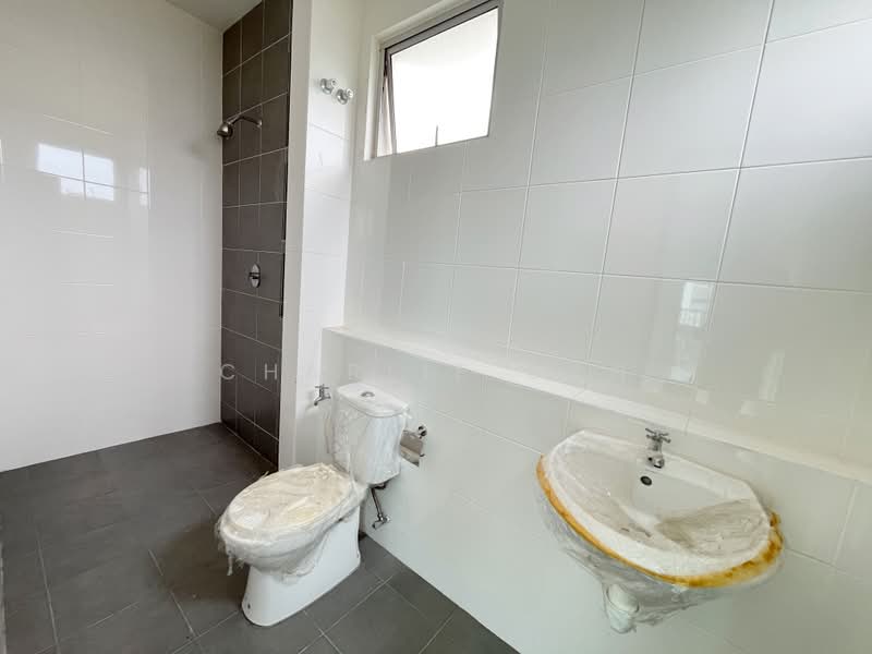 2-storey Terraced House for Sale in Kota Kemuning (Shah Alam) - Charlie Gan - PropertyGuru.com.my