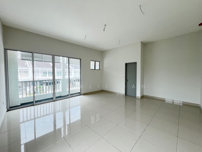 2-storey Terraced House for Sale in Kota Kemuning (Shah Alam) - Charlie Gan - PropertyGuru.com.my