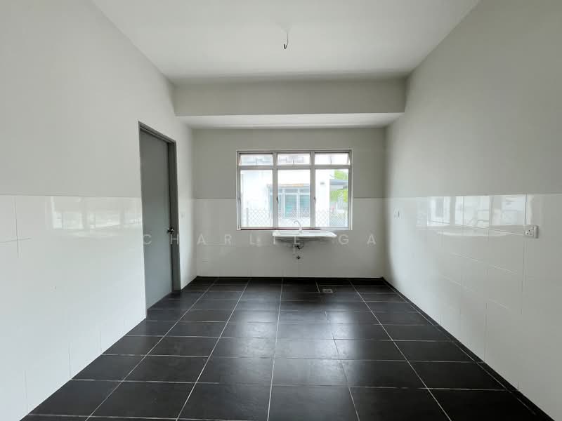 2-storey Terraced House for Sale in Kota Kemuning (Shah Alam) - Charlie Gan - PropertyGuru.com.my