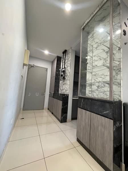 Condominium for Rent at Legend Heights - Justin Lai - Corridor - PropertyGuru.com.my