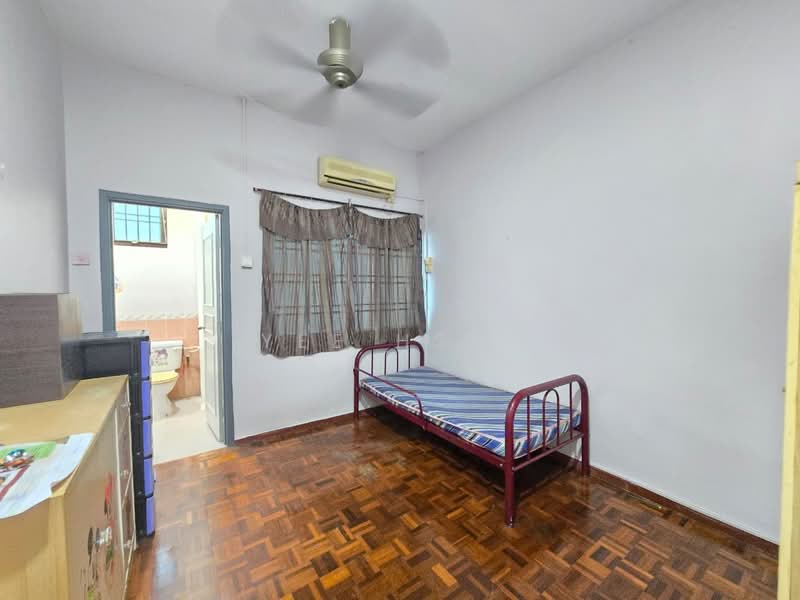 2-storey Terraced House for Rent in Bandar Seri Alam (Masai) - Yee Hsin - PropertyGuru.com.my