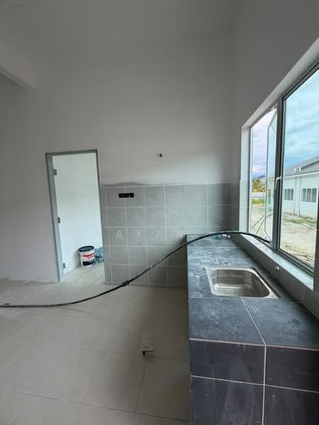 1-storey Terraced House for Sale in Chemor (Perak) - Kayan . - Kitchen - PropertyGuru.com.my