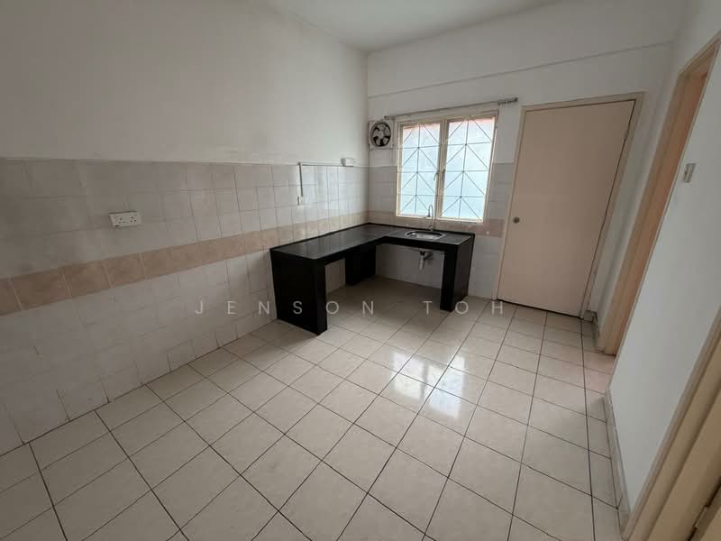 Rumah Teres 2-Tingkat untuk Dijual di Taman Megah Kepong (Kepong) - Jenson Toh - Kitchen - PropertyGuru.com.my