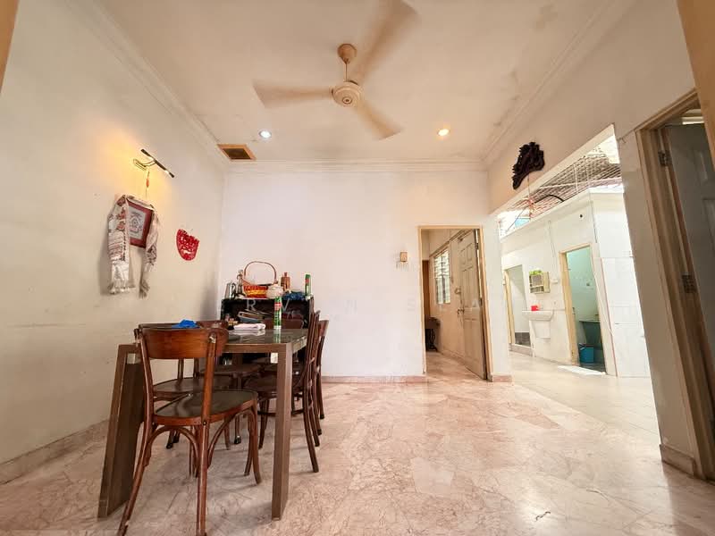 Rumah Berkembar untuk Dijual di Ayer Itam (Penang) - Mervyn Seah - Dining Room - PropertyGuru.com.my