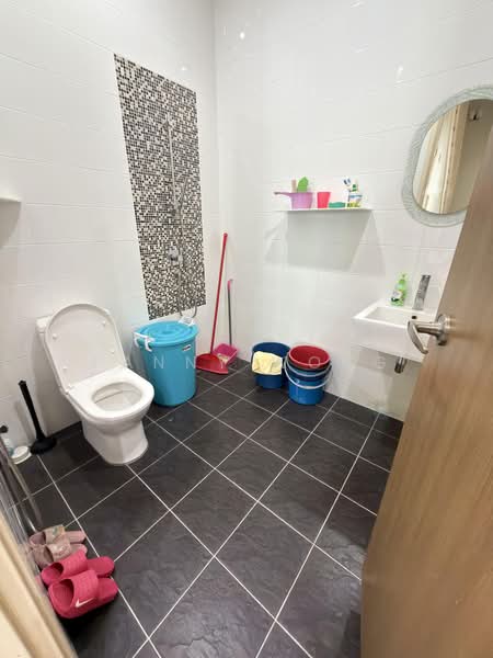 Rumah Teres 3 Tingkat untuk Dijual di Tanjung Bungah (Penang) - Fanny Wong - Bathroom - PropertyGuru.com.my