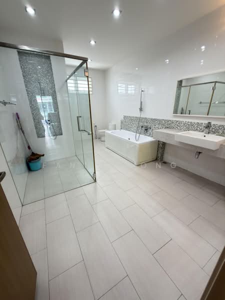 Rumah Teres 3 Tingkat untuk Dijual di Tanjung Bungah (Penang) - Fanny Wong - PropertyGuru.com.my