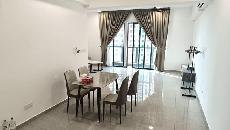 Pangsapuri untuk Disewa di Savana @ Batu Kawan - Angeline Tio - Living Room - PropertyGuru.com.my