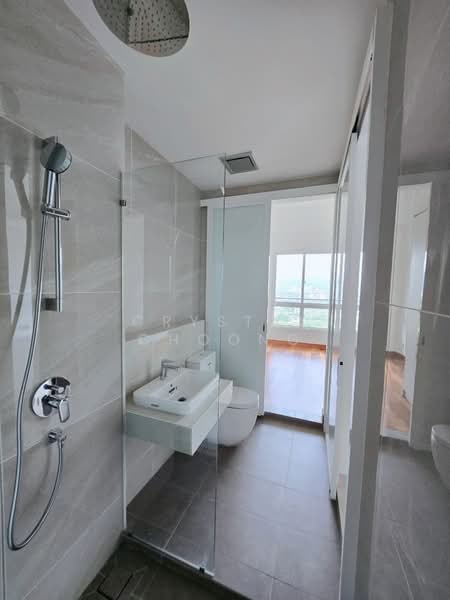 Kondominium untuk Dijual di Codrington Residence - Crystal Choong - Bathroom - PropertyGuru.com.my