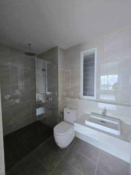 Kondominium untuk Dijual di Codrington Residence - Crystal Choong - Bathroom - PropertyGuru.com.my