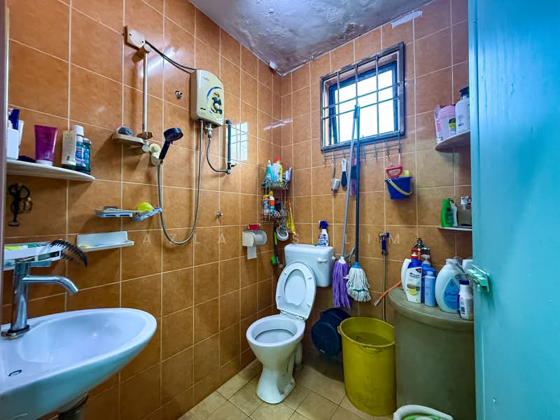 Rumah Teres 1-Tingkat untuk Dijual di Seremban Jaya (Negeri Sembilan) - Azlan Salim - PropertyGuru.com.my